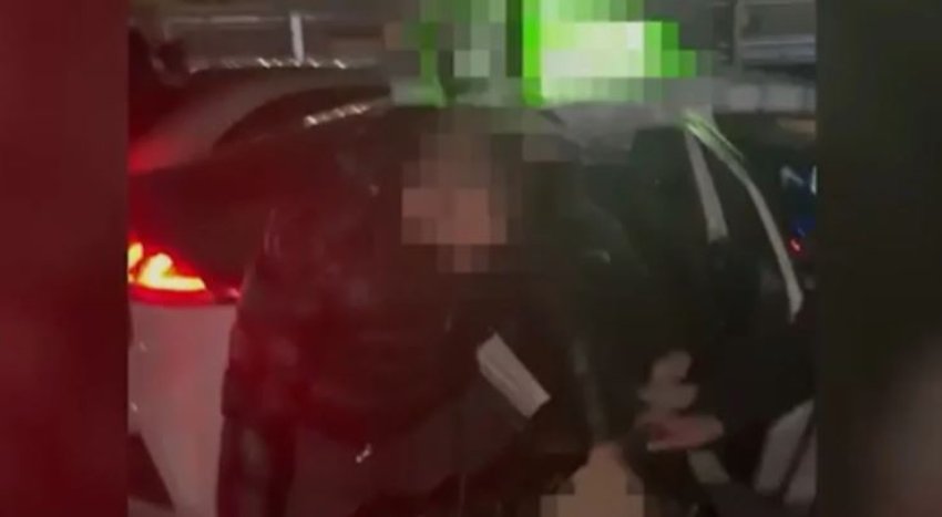 transportonte emigrante te paligjshem me qellim kalimin ilegal ne shtetet e be pranga 38 vjecarit dhe bashkepunetorit te tij 6979f0945d86e