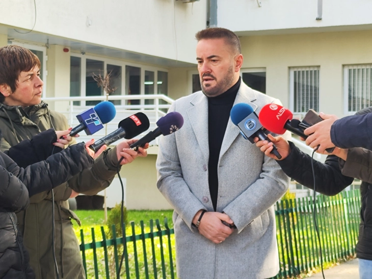 vdiq nje pacient 69 vjecar ne kliniken infektive ne shkup per shkak te komplikacioneve nga gripi 696cd58f3e9ce