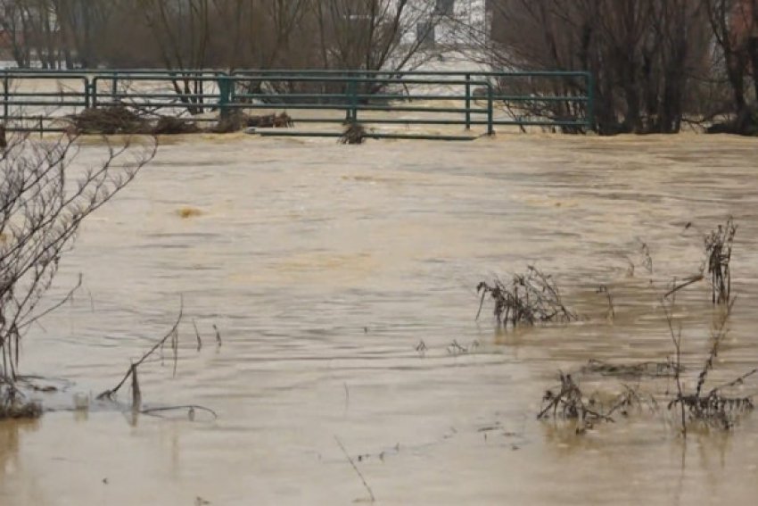 vershimet ne malisheve evakuohen disa familje 695d186eaf0a8