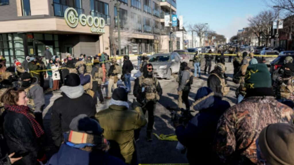 Video/ Fushata kundër emigracionit në SHBA, agjentët federalë qëllojnë për vdekje një person në Minneapolis 2 video fushata kunder emigracionit ne shba agjentet federale qellojne per vdekje nje person ne minneapolis 69753ec665feb