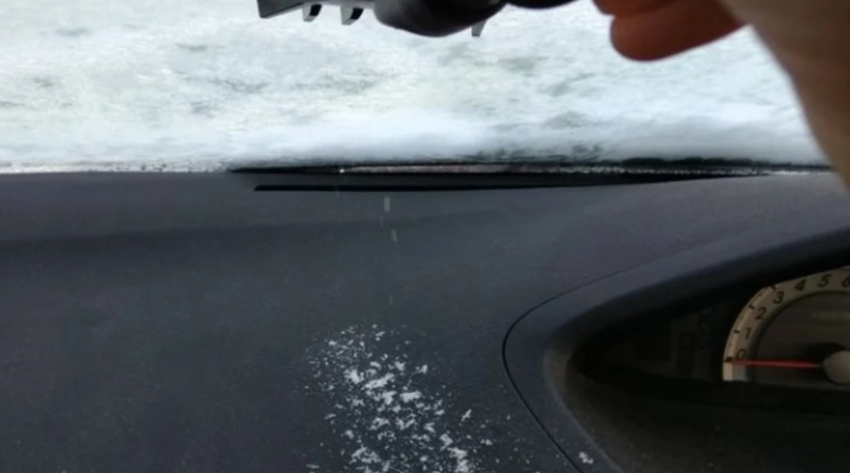 xhamat e ngrire brenda vetures pse ndodh dhe si ta zgjidhni 6962575c6bcfe