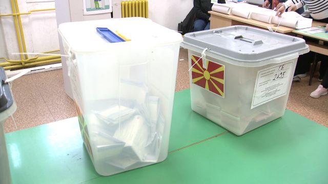 zgjedhjet e perseritura per kryetar komune votohet edhe ne qender zhupe 696015b888874