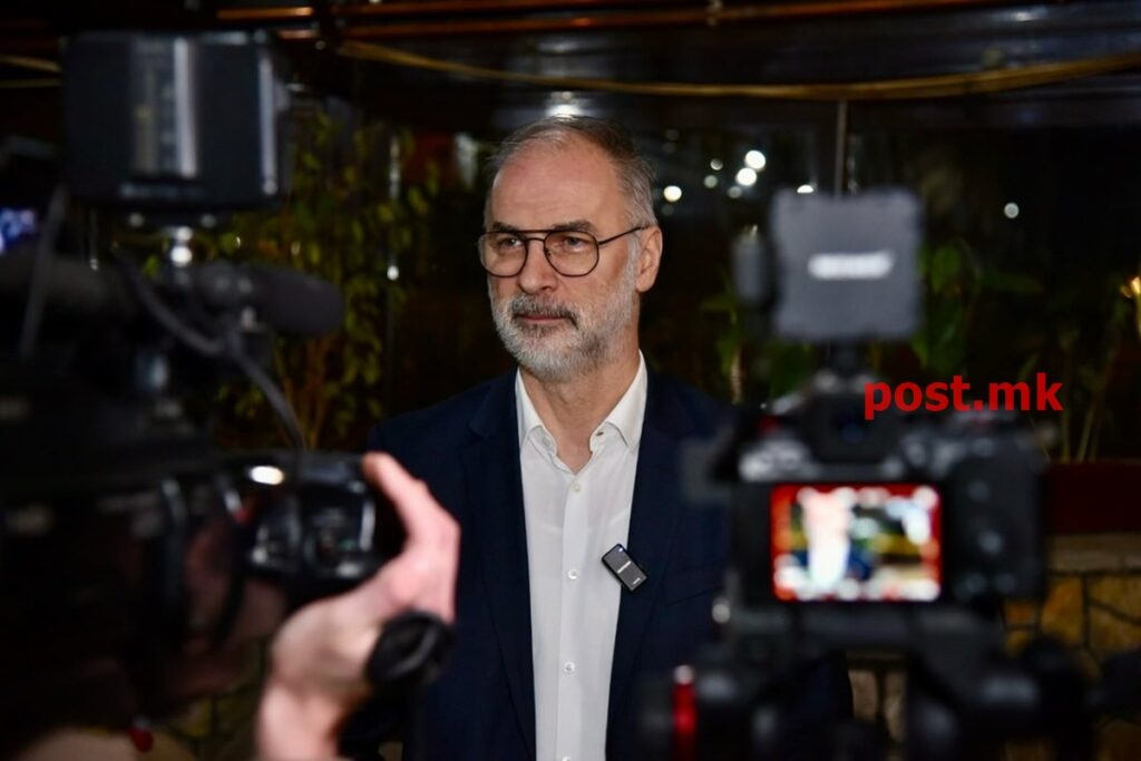 Zv.kryeministri Stoilkoviq me urim për Ditën e Shtetësisë së Republikës së Serbisë 2 IVAN STOILKOVIQ