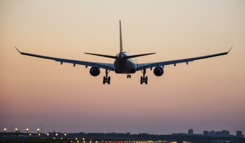 be ja thirrje linjave ajrore shmangni hapesiren iraniane deri me 31 mars 698e26cd84694