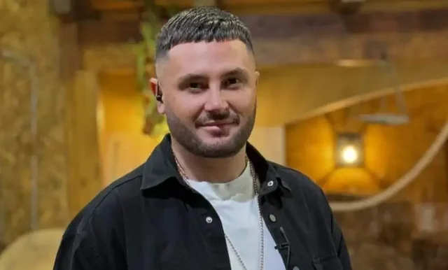 Bes Kallaku u jep fund spekulimeve, bën dedikimin e dashurisë në koncert: Më riktheu buzëqeshjen, Ejona të dua! 1 bes kallaku u jep fund spekulimeve ben dedikimin e dashurise ne koncert me riktheu buzeqeshjen ejona te dua 697f2e9317c25