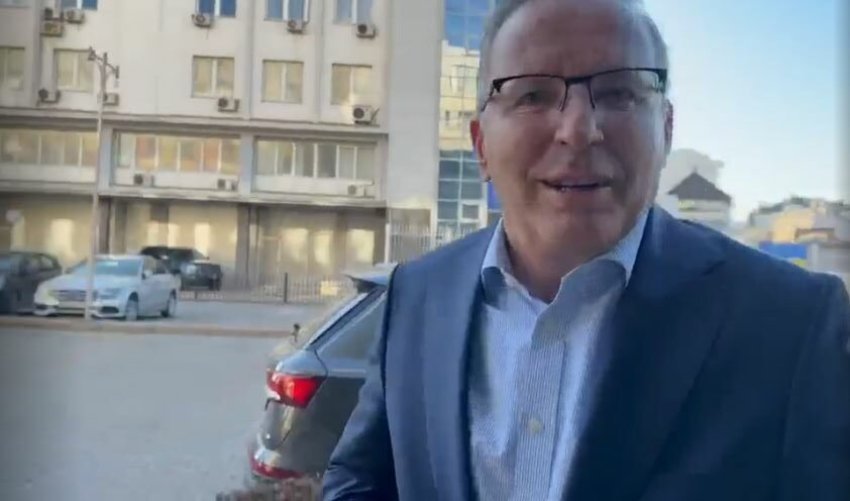 Çka po ndodh? Hamza në Kuvend për takim me Kurtin rreth çështjes së Presidentit 1 cka po ndodh hamza ne kuvend per takim me kurtin rreth ceshtjes se presidentit 69a307705dc3f