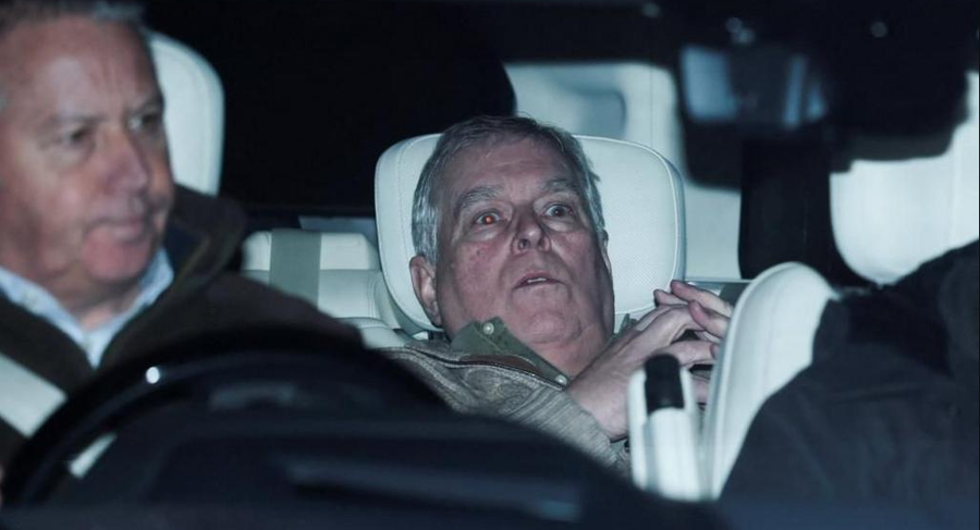 dosja epstein lirohet pas disa oresh ne paraburgim vellai i mbretit charles 699832c71118e