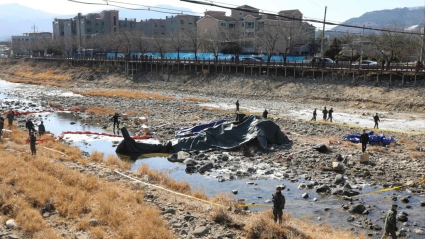 dy te vdekur pas rrezimit te nje helikopteri ushtarak ne korene e jugut 698989c7d7f8b