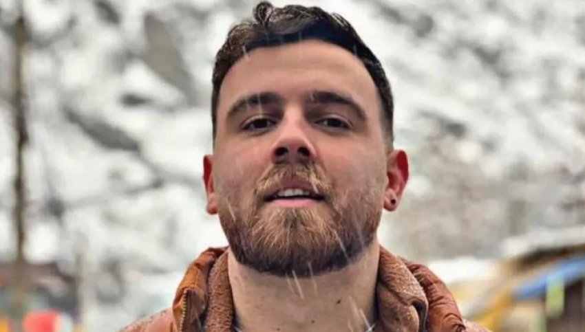 Dyshohet se u dënua me vdekje, protestuesi iranian Erfan Soltani lirohet me kusht 1 dyshohet se u denua me vdekje protestuesi iranian erfan soltani lirohet me kusht 697fde8ba8bff