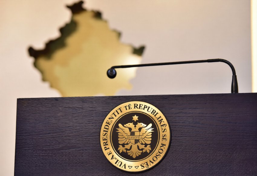 Nela: Kosova nuk do ‘Yes-Sir’ në Presidencë, por një që nuk lëshon pe ndaj... 3 nela kosova nuk do yes sir ne presidence por nje qe nuk leshon pe ndaj 699ea26ee1fbd