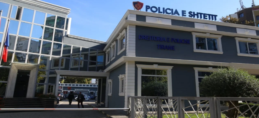 pezullohen policet e rrugores dyshohen se moren ryshfet nga nje drejtues mjeti 698282565b9c9