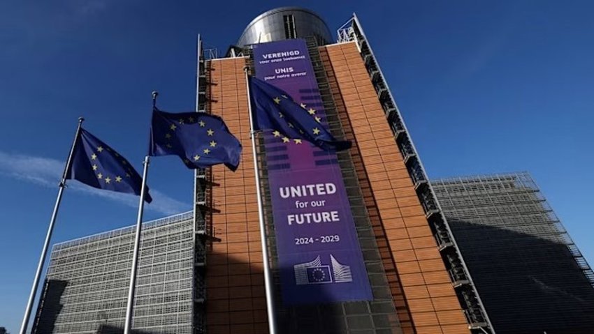 policia belge bastis zyrat e komisionit evropian 698dee8cc5a14