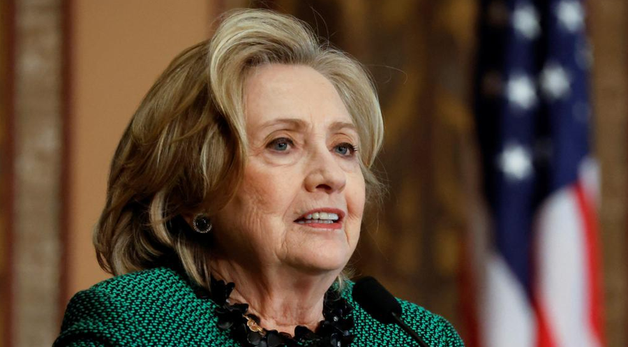 publikohet foto brenda seances nderpritet deshmia e hillary clinton per epstein 69a0c49a0e286