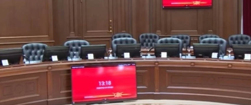 Qeveria propozon 9 ambasadorë të rinj  Orhan Murtezani shkon në Bruksel