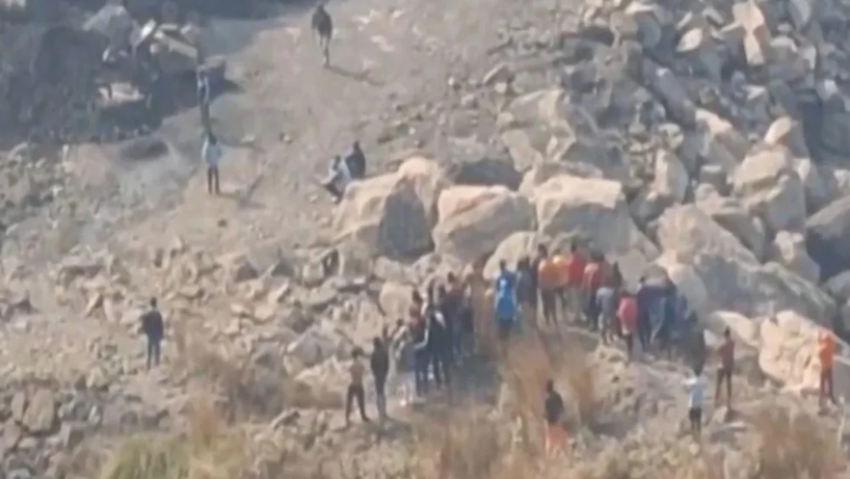 shperthim ne miniere ilegale ne indi te pakten 18 minatore humbin jeten 6985950c60baa