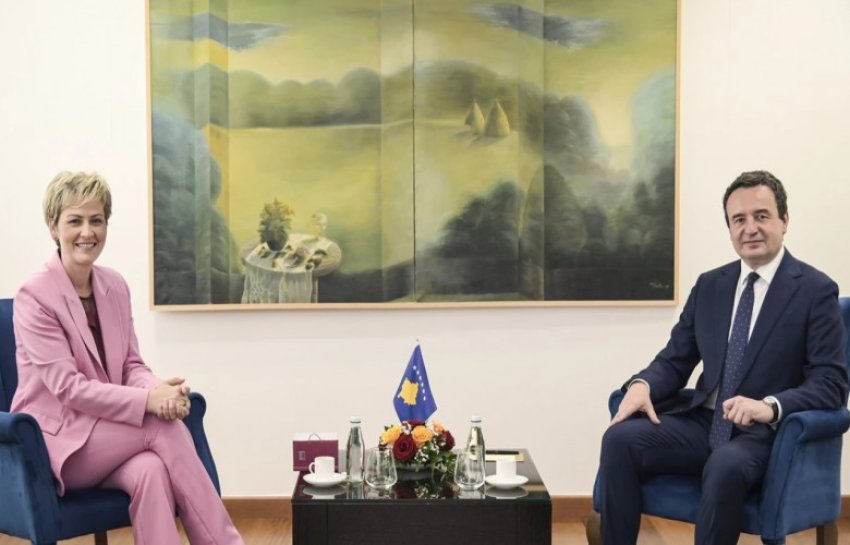 sinani falenderon kurtin per mbeshtetjen buxhetore ndaj lugines 699b8ef11d398