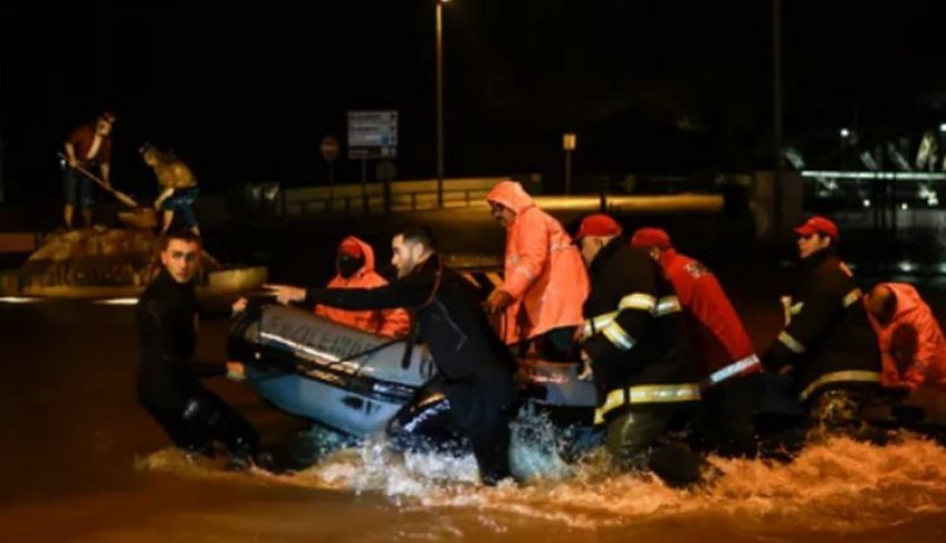stuhia leonardo reshje apokaliptike ne portugali dhe spanje evakuime deri ne 7 000 persona 6986058ab685c