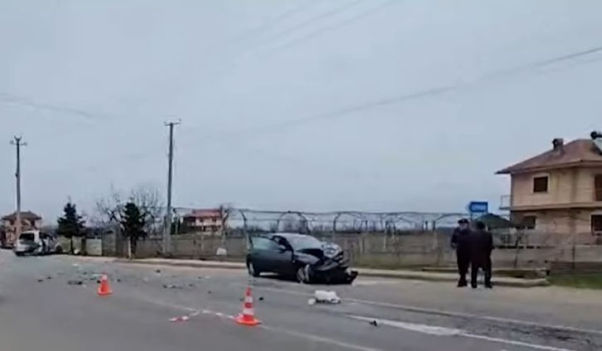 aksidenti i rende ne korce nderron jete shoferi 69bba51183263