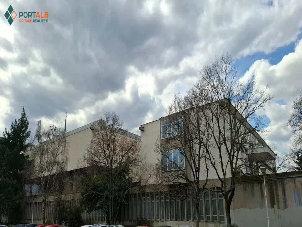 avni qahili muzeu i arteve bashkekohore nuk do te mbetet me nje dere gjysme e mbyllur per artistet shqiptare 69ca308f8d900