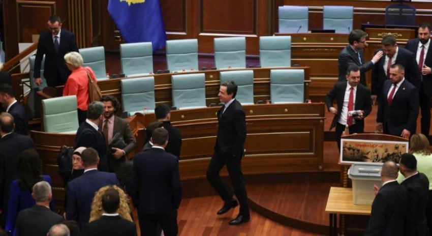 Bllokada në Kuvend rrezikon fatin e marrëveshjeve ndërkombëtare 121-milionëshe 1 bllokada ne kuvend rrezikon fatin e marreveshjeve nderkombetare 121 milioneshe 69b7e8f628f30