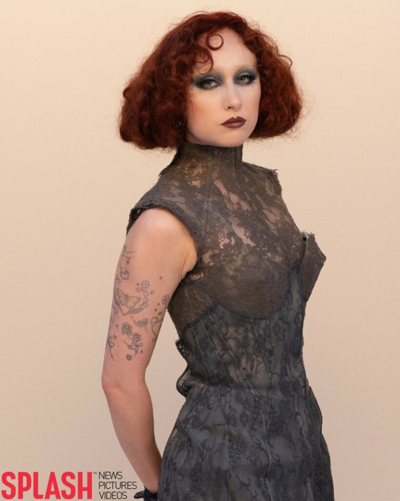 chappell roan vazhdon guximin e saj modes ne pisten e acne studios 69ac72b620a9b