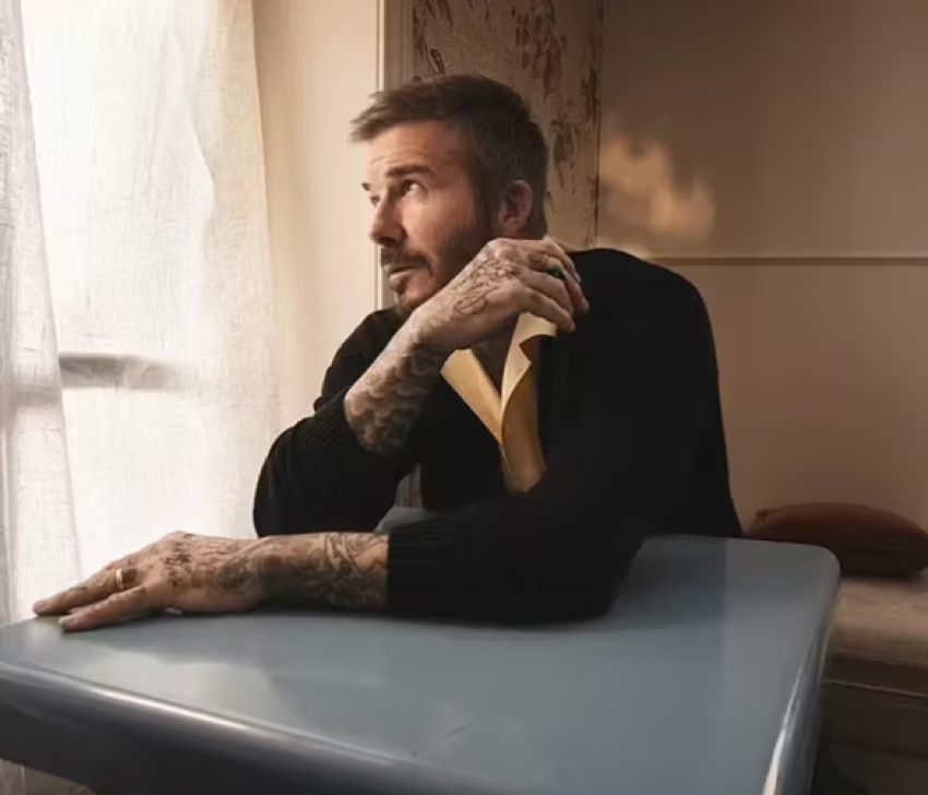 david beckham injoron dramen familjare shfaqet elegant ne setin e ri per boss 69c000efed55b