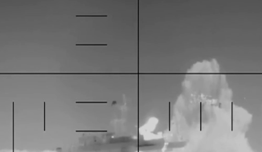 Departamenti i Luftës i SHBA-së publikon pamjet - momenti kur nëndetësja amerikane hedh në erë anijen luftarake iraniane 2 departamenti i luftes i shba se publikon pamjet momenti kur nendetesja amerikane hedh ne ere anijen luftarake iraniane 69a84e06d09de