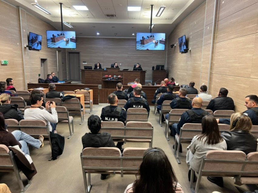 dushan maksimoviq pretendon se uniforma e veshur ne fotografi nuk perputhet me ato te perdorura ne sulmin e banjskes 69ba8b84bbf3a