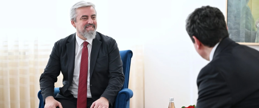 Enis Kervan emërohet zëvendësministër i Mbrojtjes 1 enis kervan emerohet zevendesminister i mbrojtjes 69a5aa71a369e