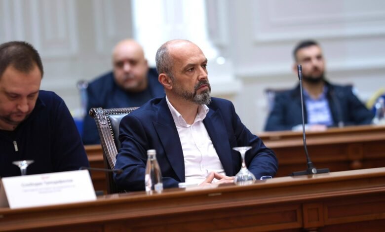 Gani Maksuti: Mbi 26 mijë kontrolle të realizuara vitin e kaluar, dëshmi se kujdesemi për punëtorët 3 gani maksuti mbi 26 mije kontrolle te realizuara vitin e kaluar deshmi se kujdesemi per punetoret 69a599a15f74b