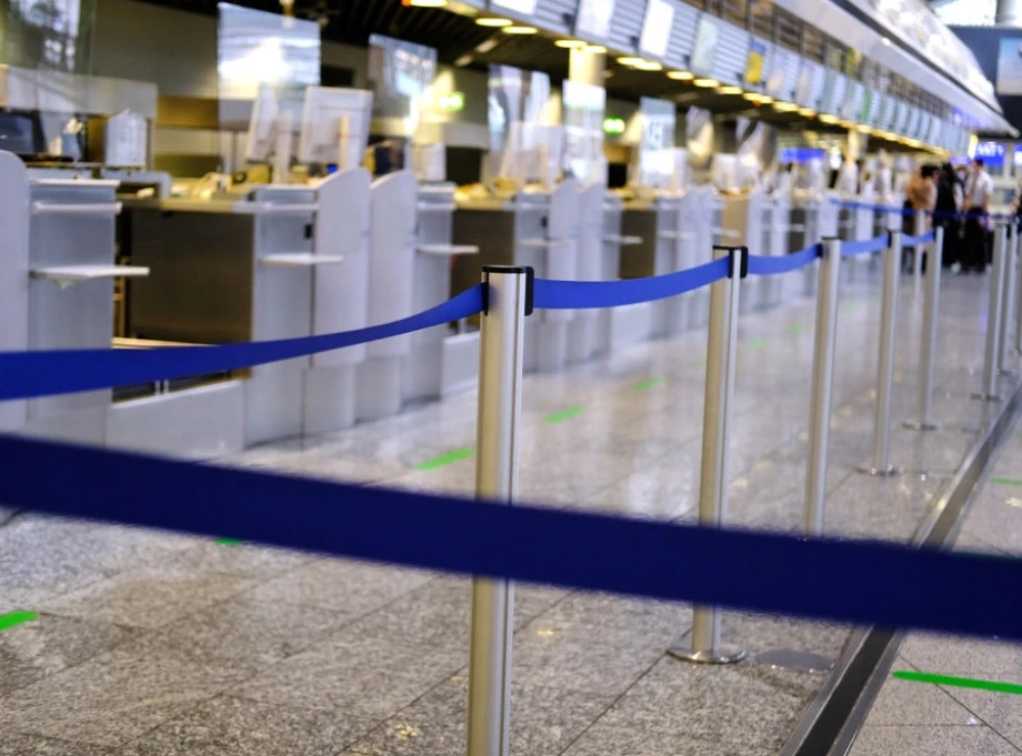 greva paralizon aeroportin ne berlin anulohen qindra fluturime 69baeb60c98c6