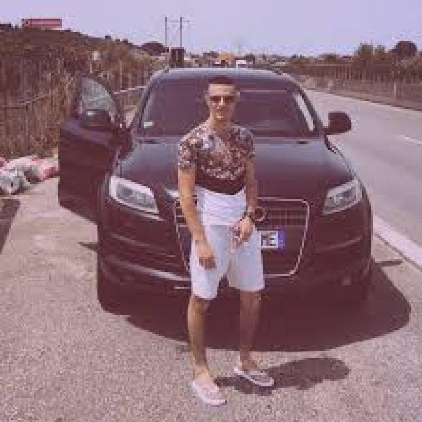 “I rashë borisë, më shau”, zbardhet dëshmia e vrasësit të Egli Pashollarit: U vetëmbrojta! 2 i rashe borise me shau zbardhet deshmia e vrasesit te egli pashollarit u vetembrojta 69a6fbd68e4f9