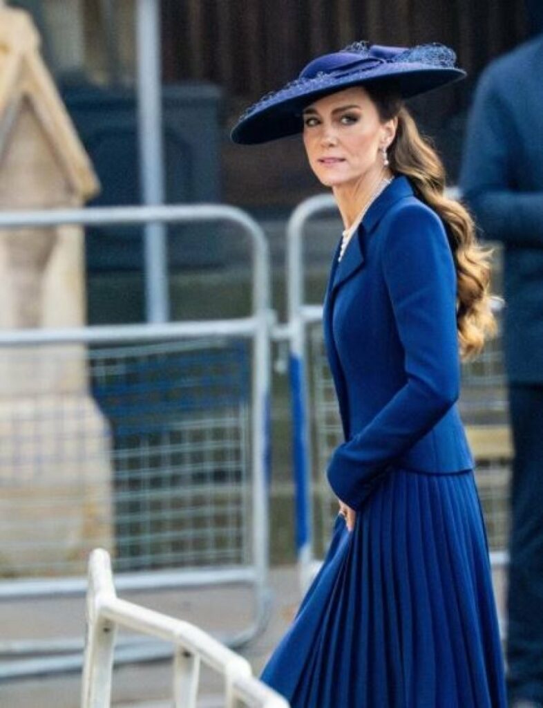 kate middleton mahnit me elegancen e viteve 80 dhe me diamantet historike te mbretereshes elizabeth 69af4e30bc10b
