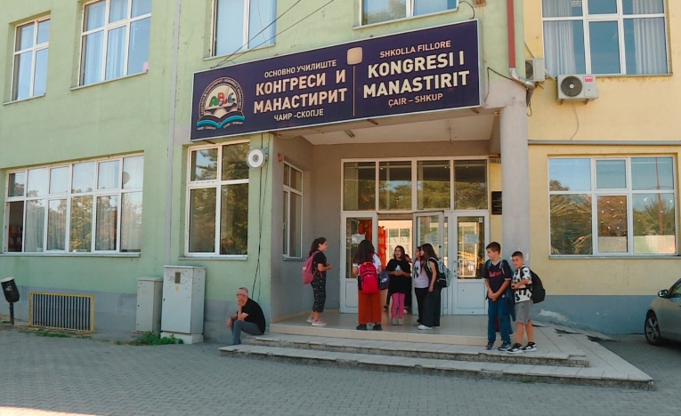 Prindërit e nxënësve të shkollës “Kongresi i Manastirit” në Çair shprehen të shqetësuar për sigurinë e fëmijëve 3 kongresi manastirit cair