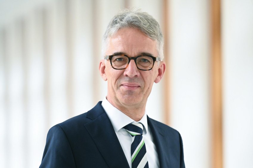 Ligji për të huajt, Rudolph: Qëndrimi i partnerëve ndërkombëtarë është që implementimi të bëhet në mënyrë të kujdesshme 3 ligji per te huajt rudolph qendrimi i partnereve nderkombetare eshte qe implementimi te behet ne menyre te kujdesshme 69be481bcda2a