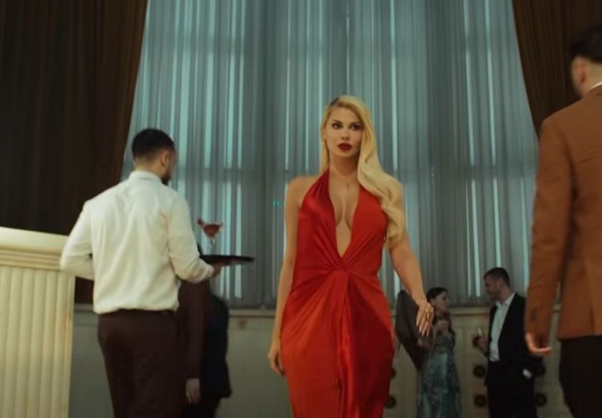 luana vjollca vjen si luna plot elegance dhe aksion 69bc44f4b39c7