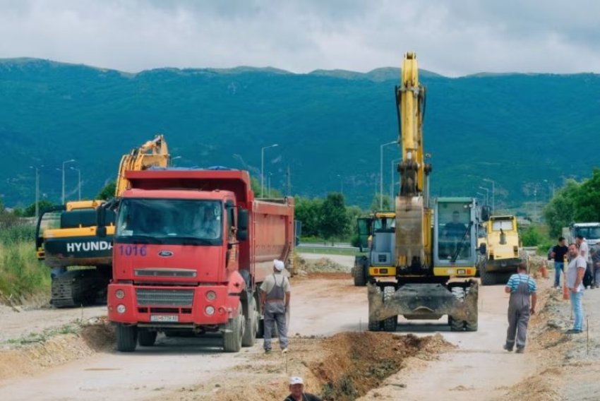 mbi gjysme miliardi euro per autostraden ende te paperfunduar kercove oher 69a996a361ef0