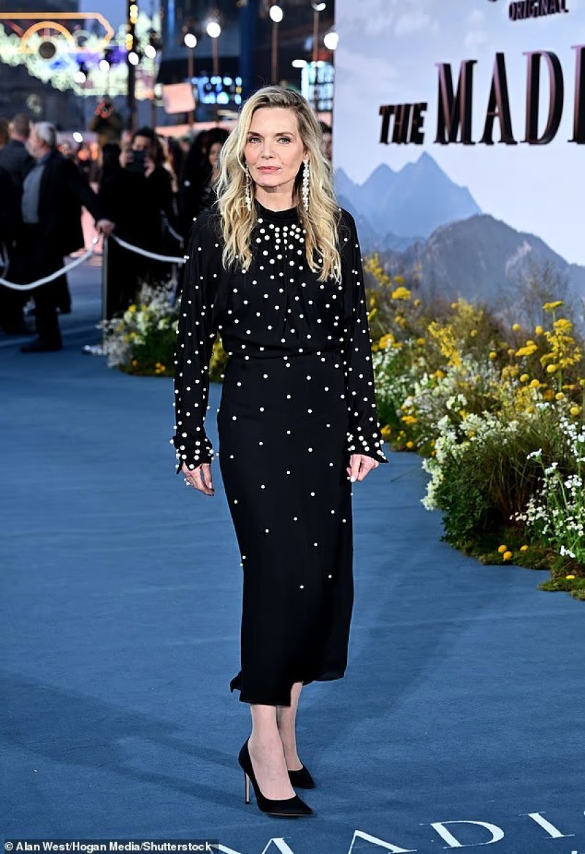 michelle pfeiffer shkelqen ne premieren britanike te serialit the madison 69a927c3acfb0