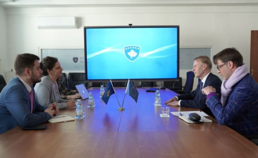 ministrja rizvanolli priti ambasadorin e be se orav me rastin e perfundimit te mandatit te tij 69b972b58b2a6