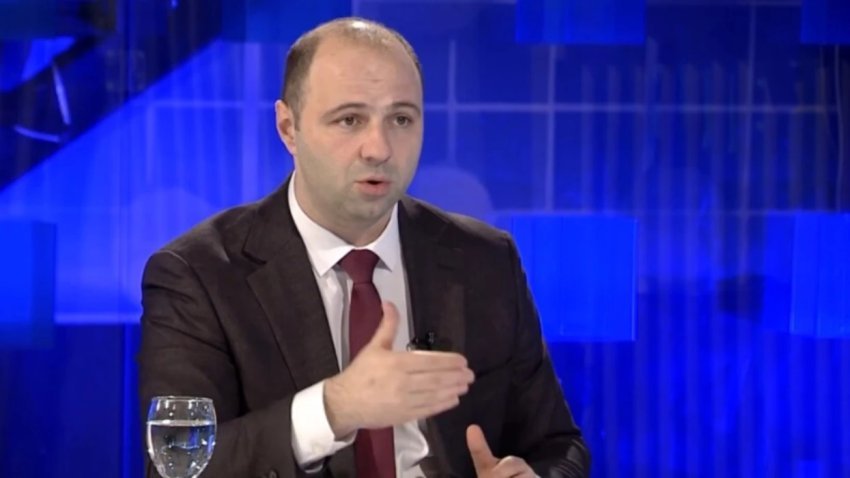 Misajllovski: Gjendja e sigurisë është stabile – Duhet të fokusohemi në pasojat ekonomike për shkak të luftës në Iran 3 misajllovski gjendja e sigurise eshte stabile duhet te fokusohemi ne pasojat ekonomike per shkak te luftes ne iran 69bd94b5bfd74