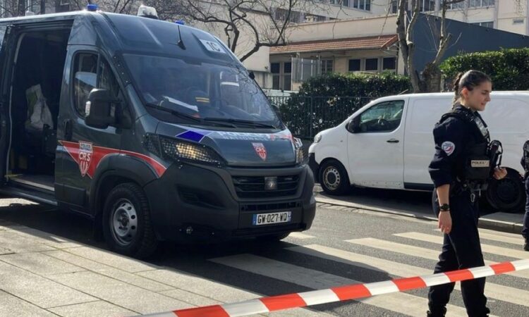 parandalohet shperthimi ne banken amerikane ne paris 69c8196d6fe92