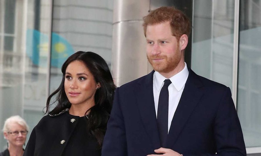 provokon libri i ri biografik per princin harry meghan i ka bere lavazh truri 69b5a55dda9ef