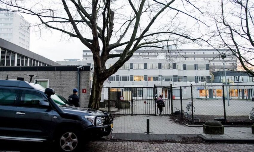 shperthim ne nje shkolle hebraike ne amsterdam autoritet akt i qellimshem 69b50ba27cf26