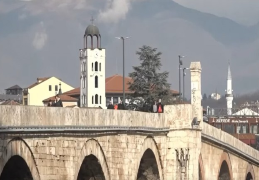 Shqiptarët në Maqedoninë e Veriut kërkojnë respektim të gjuhës shqipe 1 shqiptaret ne maqedonine e veriut kerkojne respektim te gjuhes shqipe 69c06fdaeb9c5