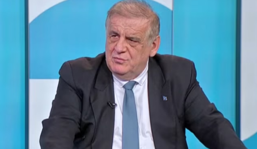 Spahiu: Konflikti Kurti–Osmani e ka inkurajuar opozitën, por mund të digjet 3 spahiu konflikti kurti osmani e ka inkurajuar opoziten por mund te digjet 69b891bb22678