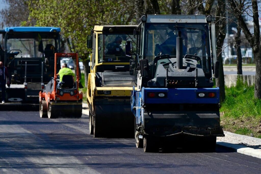 Kostovski: Filloi asfaltimi i rrugës “Boro Menkov” në Shkup Veri, investim prej 27 milion denar 3 FB IMG 1775560952333