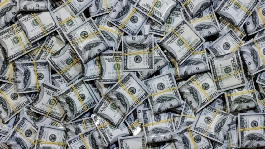 bleu bileta lotarie rastesisht dhe fitoi 1 milion dollare 69da853580786