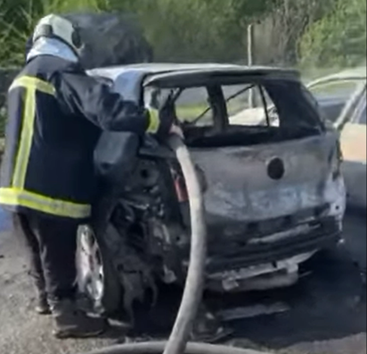 digjen pese automjete nen kalane e shkupit prane vardarit 69e2945060699