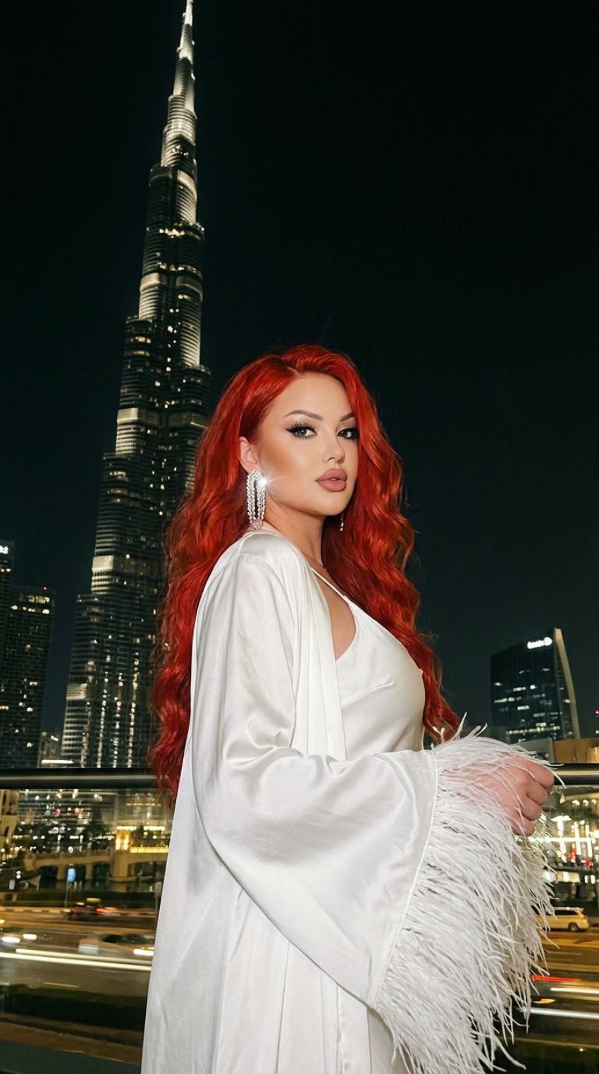e bukura shqiptare adele qe bashkepunon me yjet italiane 69dfcdb7d398b