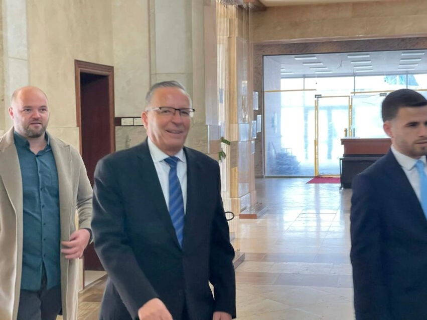 hamza ska preference per daten e zgjedhjeve 69f35a2aa58c6